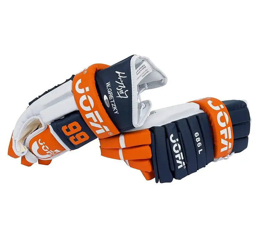 Connor McDavid a signé le maillot Pro Domicile Adidas des Oilers d'Edmonton