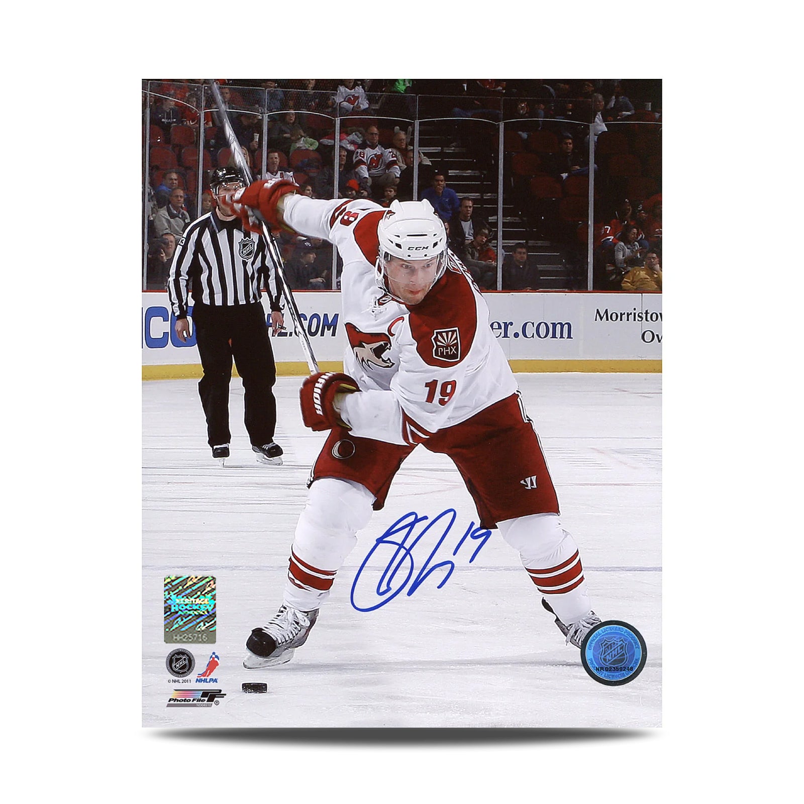 Shane Doan Signed Arizona Coyotes Slapshot 8X10 Photo