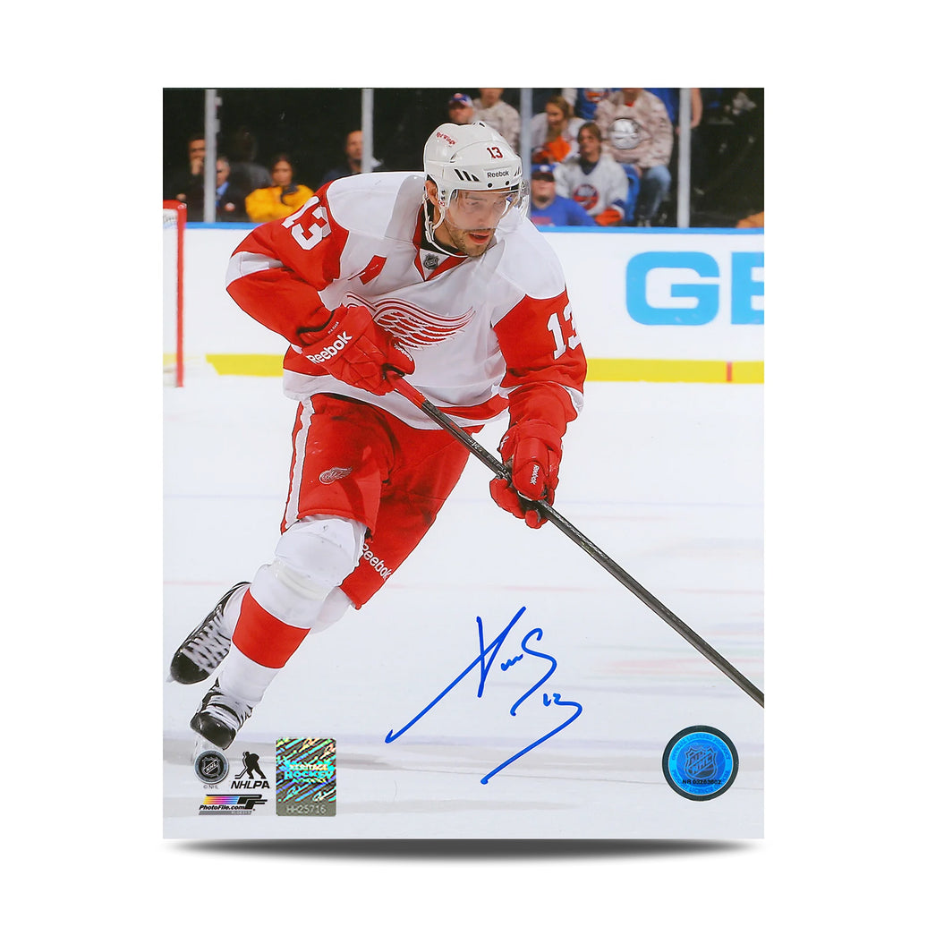 Pavel Datsyuk Signed Detroit Red Wings Playmaker 8X10 Photo