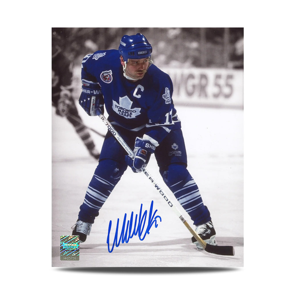 Wendel Clark Signed Toronto Maple Leafs Captain Spotlight 8X10 Photo