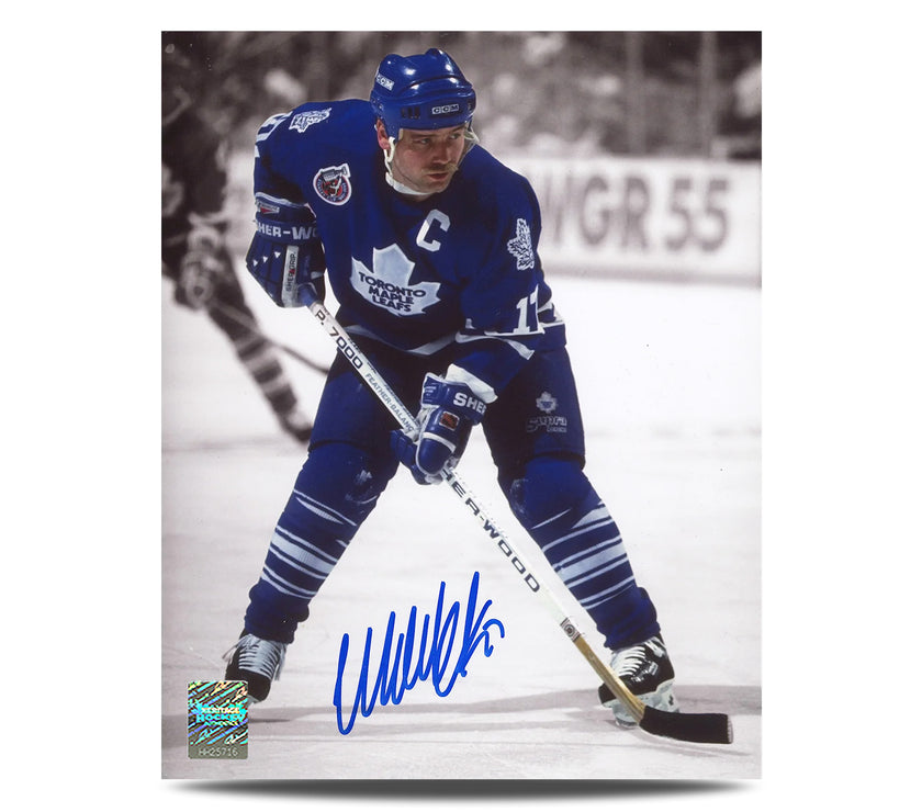 Wendel Clark Signed Toronto Maple Leafs Captain Spotlight 8X10 Photo