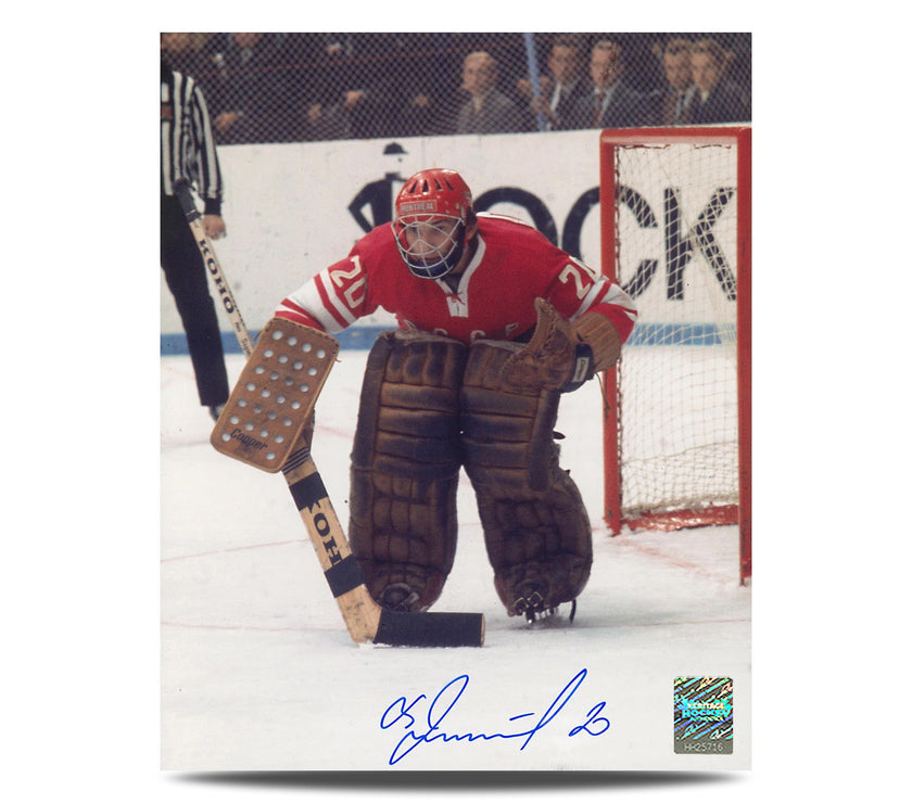 Vladislav Tretiak Signed 1972 Summit Series 8X10 Photo
