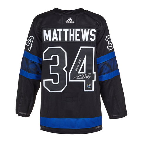Auston Matthews a signé le maillot Adidas Pro Flipside des Maple Leafs de Toronto avec l'inscription « 2022 Hart »