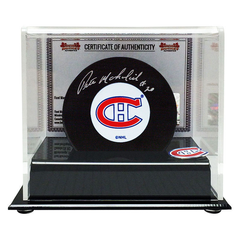 Peter Mahovlich Signed Montreal Canadiens Puck with Display Case
